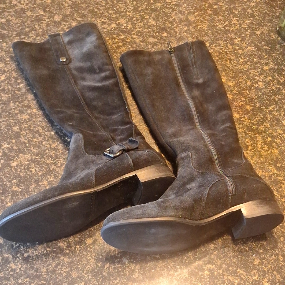 Women's Black Suede Boots